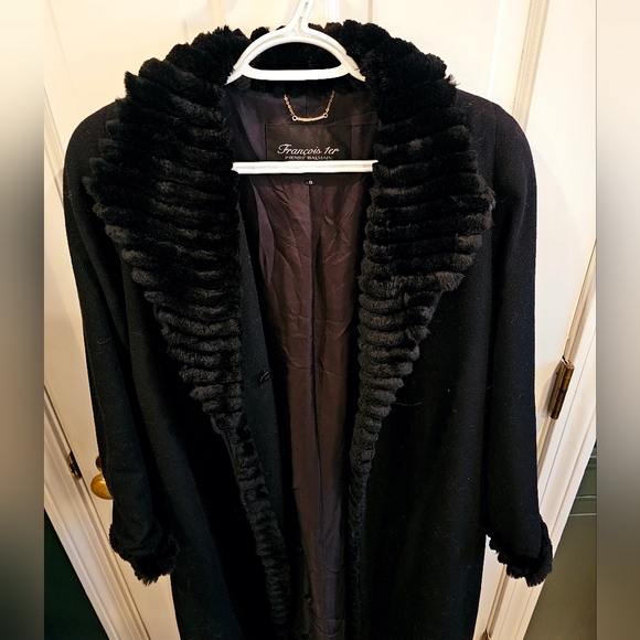 Pierre Balmain Vintage Cashmere Coat - Picture 4 of 12